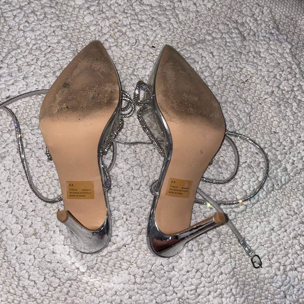 Cape Robbin‎ Silver Crystal Embellished Bow Heels - Picture 3 of 14